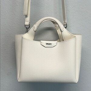 DKNY White Leather Satchel/Crossbody 🤍